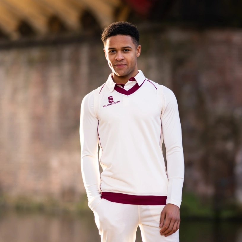 Epsom CC - Curve Sleeveless Sweater